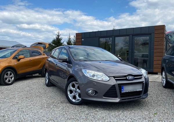 Ford Focus cena 32900 przebieg: 242000, rok produkcji 2012 z Chełm małe 352